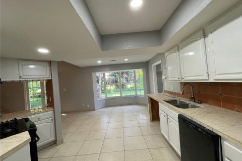 Villa ou maison à vendre à Clewiston, Floride: 4 chambres № 1989558 - photo 21