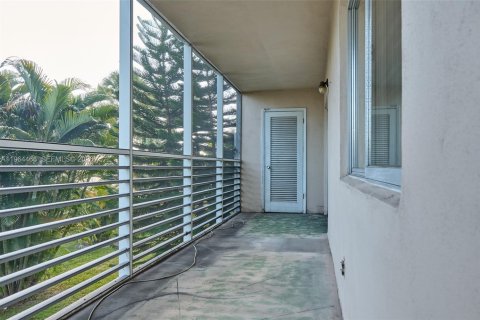 Condominio en venta en Lake Worth, Florida, 2 dormitorios, 83.05 m2 № 2026828 - foto 24
