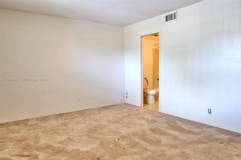 Condominio en venta en Lake Worth, Florida, 2 dormitorios, 83.05 m2 № 2026828 - foto 16