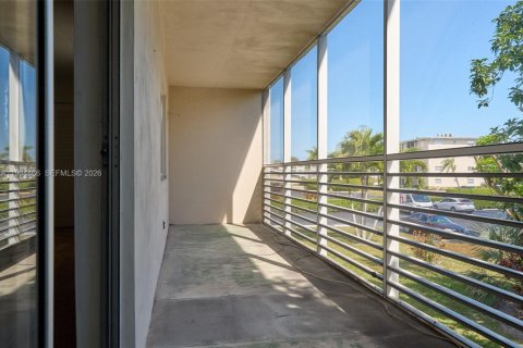 Condominio en venta en Lake Worth, Florida, 2 dormitorios, 83.05 m2 № 2026828 - foto 21
