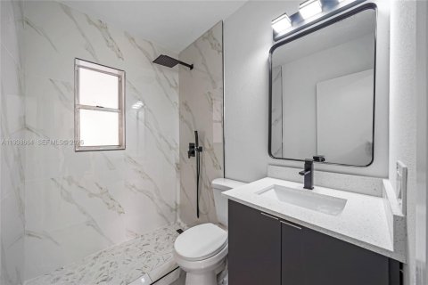 Villa ou maison à vendre à Miami Gardens, Floride: 4 chambres, 130.25 m2 № 2063639 - photo 12