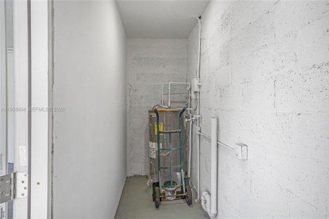 Villa ou maison à vendre à Miami Gardens, Floride: 4 chambres, 130.25 m2 № 2063639 - photo 23