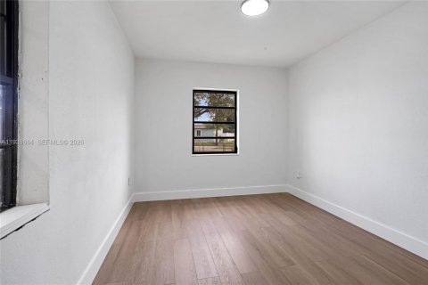 Villa ou maison à vendre à Miami Gardens, Floride: 4 chambres, 130.25 m2 № 2063639 - photo 20