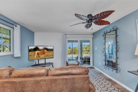 House in Rotonda, Florida 2 bedrooms, 121.14 sq.m. № 1607918 - photo 29