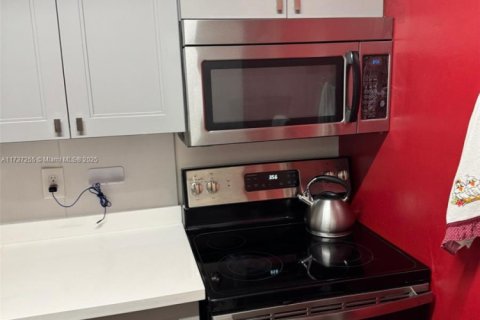 Copropriété à vendre à North Miami, Floride: 1 chambre, 72.65 m2 № 1957616 - photo 18