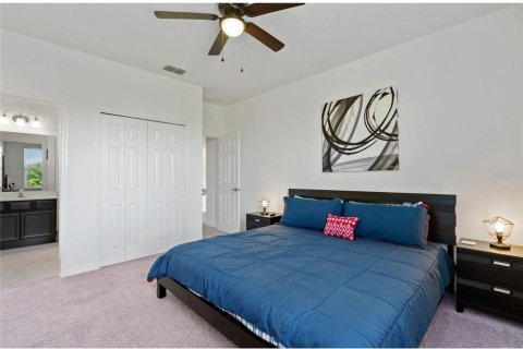 Casa en venta en Davenport, Florida, 6 dormitorios, 335.93 m2 № 1813432 - foto 29