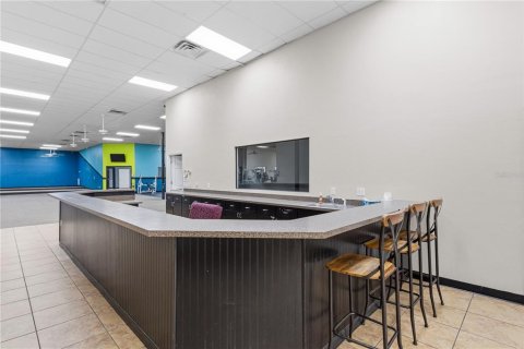 Immobilier commercial à vendre à Alachua, Floride: 1328.78 m2 № 2214266 - photo 5