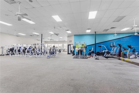 Immobilier commercial à vendre à Alachua, Floride: 1328.78 m2 № 2214266 - photo 11