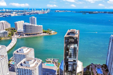 Condo in Miami, Florida, 2 bedrooms  № 2031063 - photo 29