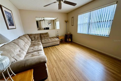 Copropriété à vendre à Leesburg, Floride: 2 chambres, 86.58 m2 № 2102245 - photo 6