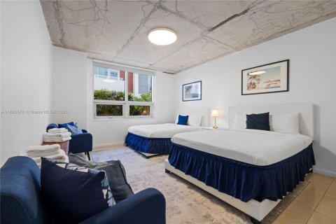 Copropriété à louer à Miami, Floride: 2 chambres, 142.6 m2 № 2018321 - photo 7