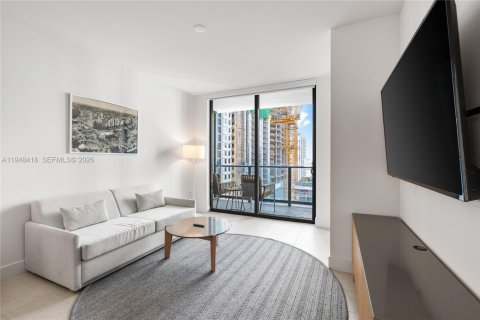 Condo in Miami, Florida, 1 bedroom № 2005692 - photo 10