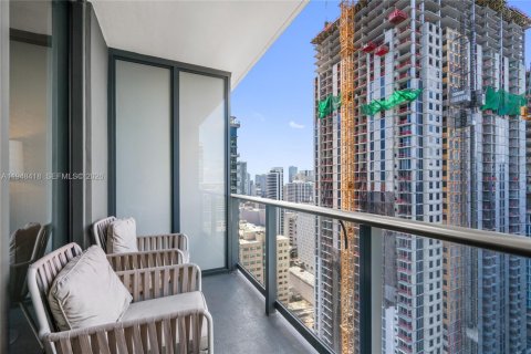Condo in Miami, Florida, 1 bedroom № 2005692 - photo 20