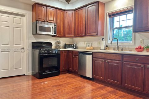 House in Tavernier, Florida 3 bedrooms, 197.7 sq.m. № 1939138 - photo 11