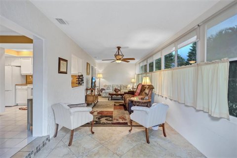 House in Palm Harbor, Florida 2 bedrooms, 152.55 sq.m. № 2149316 - photo 22