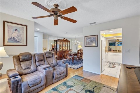 House in Palm Harbor, Florida 2 bedrooms, 152.55 sq.m. № 2149316 - photo 19
