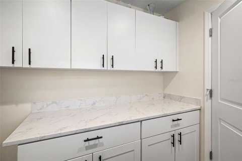 Villa ou maison à vendre à Spring Hill, Floride: 2 chambres, 181.53 m2 № 2419058 - photo 29