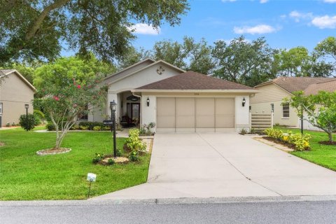 Villa ou maison à vendre à Spring Hill, Floride: 2 chambres, 181.53 m2 № 2419058 - photo 2