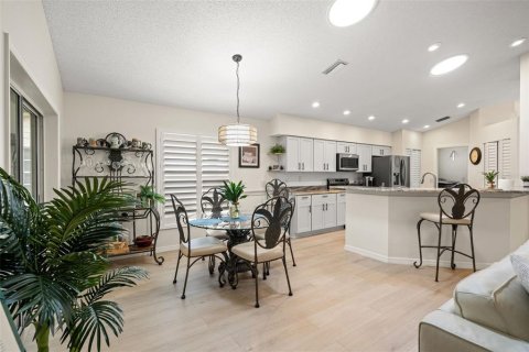 Villa ou maison à vendre à Spring Hill, Floride: 2 chambres, 181.53 m2 № 2419058 - photo 26