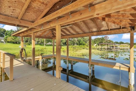 House in Haines City, Florida 3 bedrooms, 186.92 sq.m. № 1819132 - photo 27