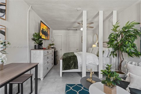 Apartamento en alquiler en Canal Point, Florida, 1 dormitorio, 26.76 m2 № 2026653 - foto 4