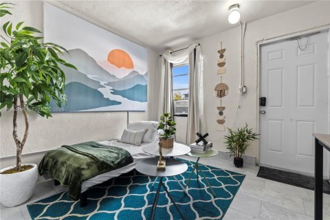 Apartamento en alquiler en Canal Point, Florida, 1 dormitorio, 26.76 m2 № 2026653 - foto 13