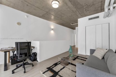 Copropriété à vendre à Miami, Floride: 2 chambres, 103.4 m2 № 1979777 - photo 16