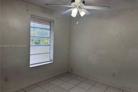 Apartment in Miami, Florida 2 bedrooms, 65.77 sq.m. № 2057671 - photo 11