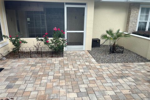 House in Ocala, Florida 2 bedrooms, 144 sq.m. № 2151848 - photo 4
