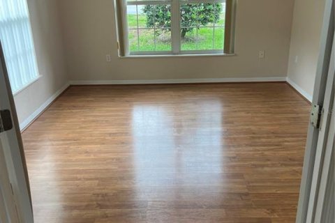 House in Ocala, Florida 2 bedrooms, 144 sq.m. № 2151848 - photo 10
