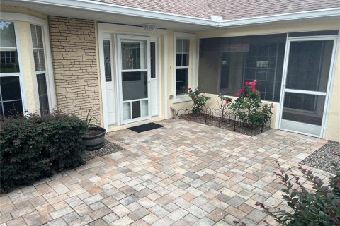 House in Ocala, Florida 2 bedrooms, 144 sq.m. № 2151848 - photo 3