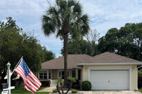 House in Ocala, Florida 2 bedrooms, 144 sq.m. № 2151848