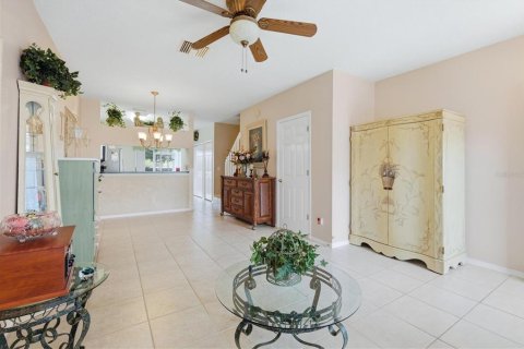 Adosado en venta en Bradenton, Florida, 2 dormitorios, 100.33 m2 № 2222346 - foto 16