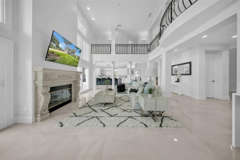 House in Clearwater, Florida 5 bedrooms, 538.65 sq.m. № 1905019 - photo 11