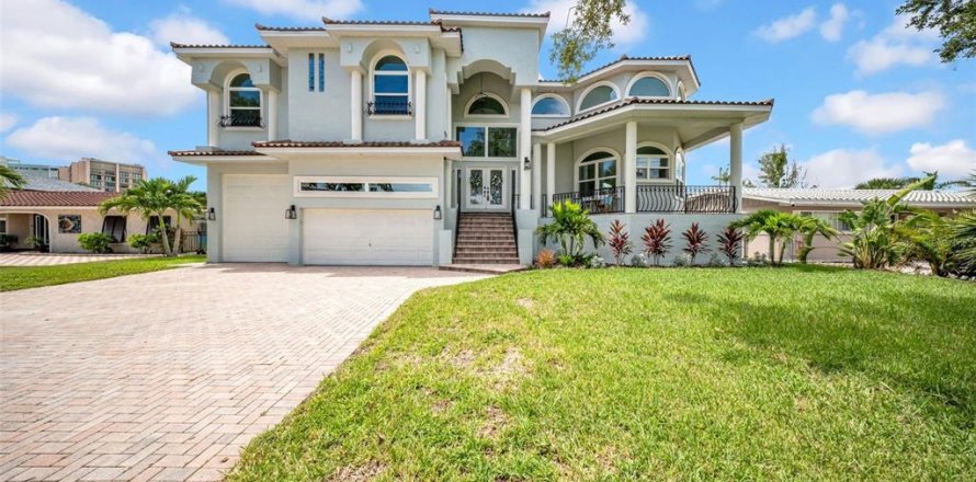 Villa ou maison à Clearwater, Floride 5 chambres, 538.65 m2 № 1905019