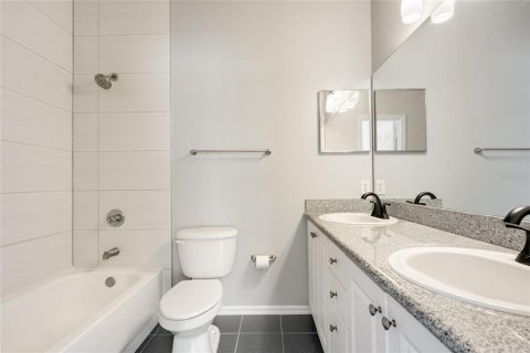 Купить таунхаус в Брейдентон, Флорида 6 комнат, 108.51м2, № 2098793 - фото 23