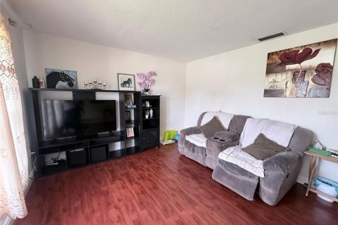 Villa ou maison à vendre à Orlando, Floride: 3 chambres, 140.38 m2 № 2325169 - photo 3