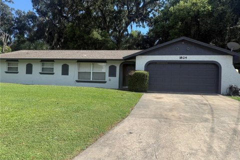 House in Orlando, Florida 3 bedrooms, 140.38 sq.m. № 2325169