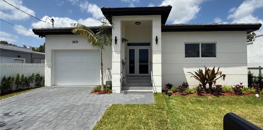 House in Miami, Florida 3 bedrooms № 1941208