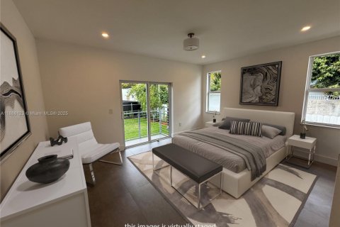 House in Miami, Florida 3 bedrooms № 1941208 - photo 6