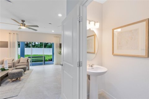 Townhouse in Sanford, Florida 3 bedrooms, 157.84 sq.m. № 2209796 - photo 11