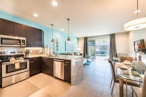 Touwnhouse à vendre à Clermont, Floride: 3 chambres, 139.45 m2 № 2284030 - photo 6