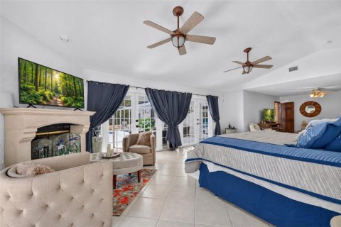 Villa ou maison à vendre à Ormond Beach, Floride: 4 chambres, 248.51 m2 № 2437104 - photo 25