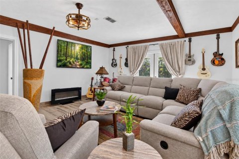Villa ou maison à vendre à Ormond Beach, Floride: 4 chambres, 248.51 m2 № 2437104 - photo 18