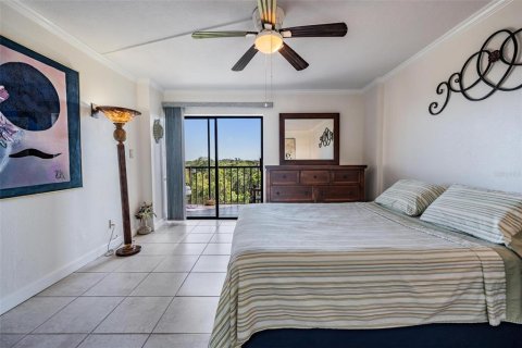Condominio en venta en Clearwater, Florida, 2 dormitorios, 99.41 m2 № 2232024 - foto 14