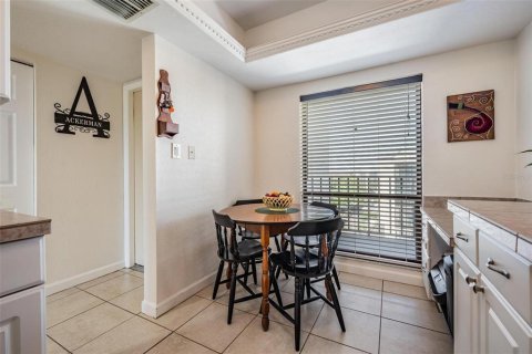 Condominio en venta en Clearwater, Florida, 2 dormitorios, 99.41 m2 № 2232024 - foto 23