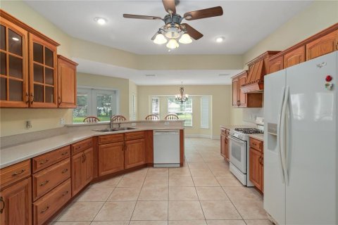 House in Ocala, Florida 3 bedrooms, 222.13 sq.m. № 1914720 - photo 13