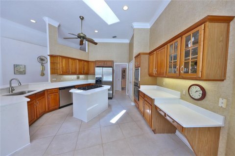 House in Lake Mary, Florida 4 bedrooms, 265.33 sq.m. № 1792659 - photo 3