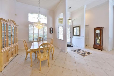 House in Lake Mary, Florida 4 bedrooms, 265.33 sq.m. № 1792659 - photo 8