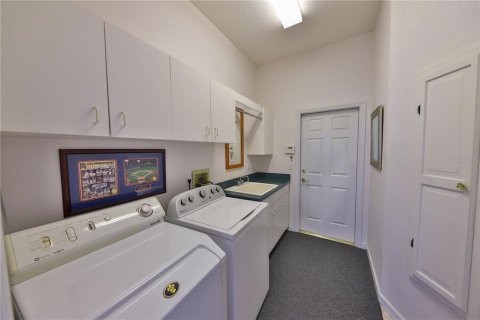 House in Lake Mary, Florida 4 bedrooms, 265.33 sq.m. № 1792659 - photo 21